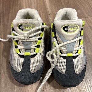 Nike air max Kids Sneakers - Black and Yellow